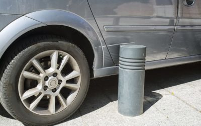 Scratch by car because of an inaccurate parking