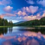 View of Cascade Mountains in Oregon